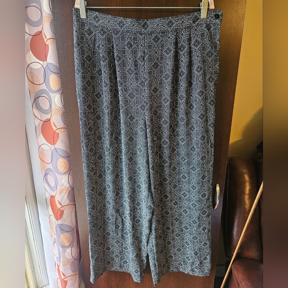 Vintage Women's Dress Pants With Side Button Closure Size 18